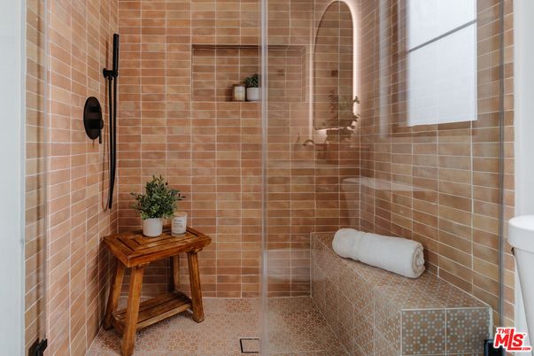 Bathroom, Interior, Stone Walls