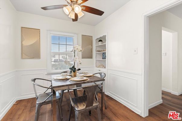 Dining room, Interior, Wood Texture Flooring