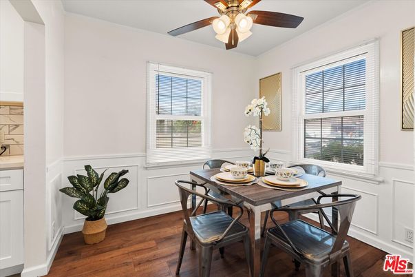 Dining room, Interior, Wood Texture Flooring