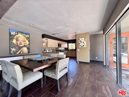 Dining room, Interior, Kitchen, Recessed Lighting