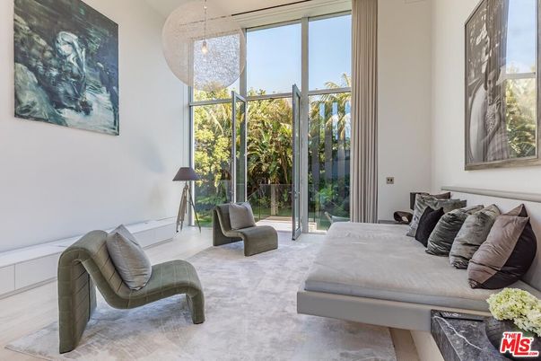 Bedroom, Interior, Pendant Lights