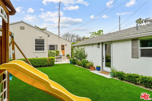 Backyard, Exterior, Playground