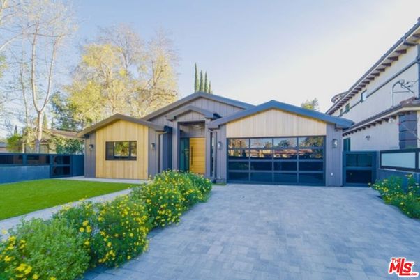 Attached, Backyard, Exterior, Facade, Farmhouse