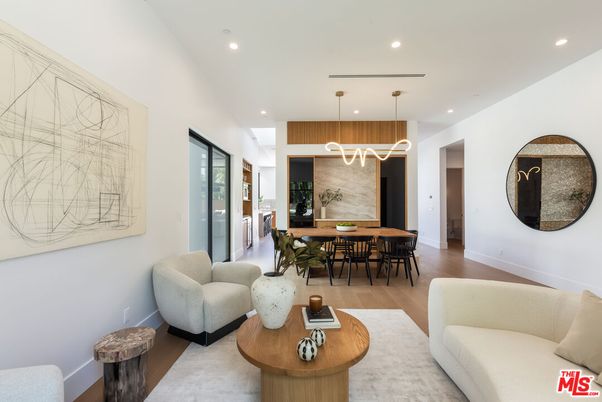 Dining room, Interior, Living room, Pendant Lights, Recessed Lighting, Wood Texture Flooring