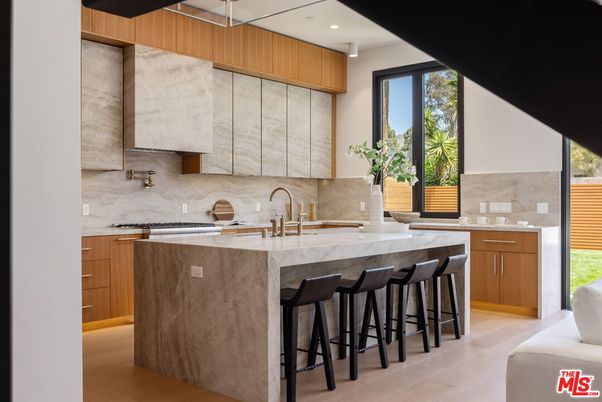 Interior, Kitchen, Marble Walls, Recessed Lighting