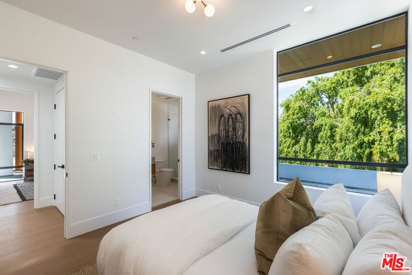 Bathroom, Bedroom, Interior, Recessed Lighting, Wood Texture Flooring