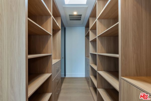 Interior, Recessed Lighting, Walk-in Closets, Wood Texture Flooring