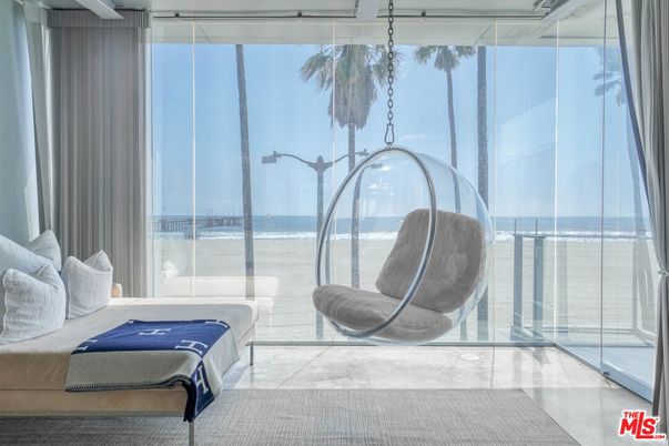 Interior, Water