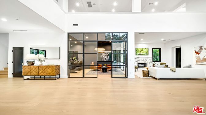 Fireplace, Interior, Living room, Pendant Lights, Recessed Lighting, Wood Texture Flooring
