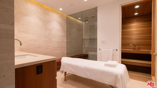Interior, Recessed Lighting, Sauna Room