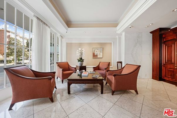 Interior, Living room, Marble Walls, Recessed Lighting