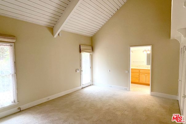Bathroom, Empty room, Interior