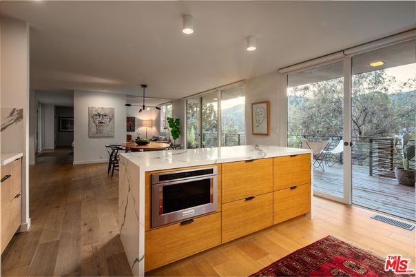Dining room, Interior, Kitchen, Pendant Lights, Recessed Lighting, Wood Texture Flooring