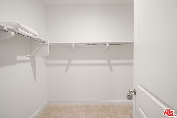 Interior, Walk-in Closets