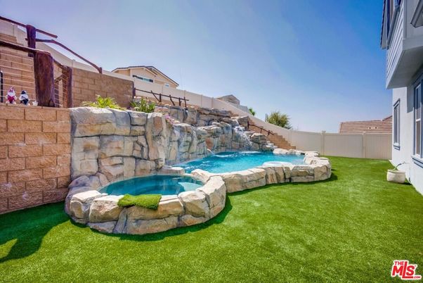 Backyard, Exterior, Pool