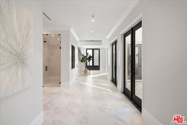 Interior, Marble, Recessed Lighting