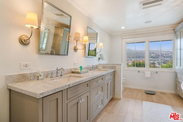Bathroom, Dual Sink Vanities, Interior, Recessed Lighting, Wood Texture Flooring