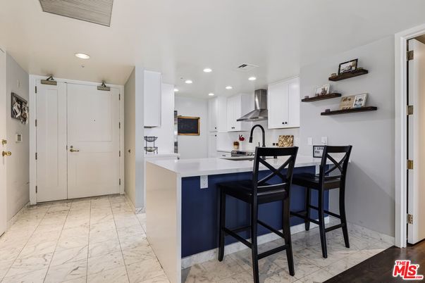 Interior, Kitchen, Marble, Recessed Lighting