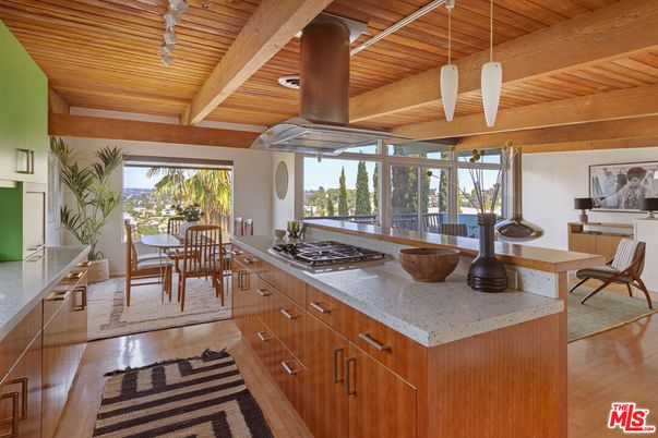 Dining room, Interior, Kitchen, Pendant Lights, Wooden Beams, Wooden Ceilings, Wood Texture Flooring