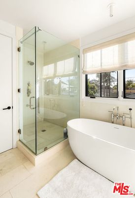 Bathroom, Free Standing Baths, Glass Shower, Interior
