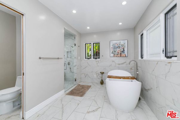 Bathroom, Free Standing Baths, Glass Shower, Interior, Marble, Marble Walls, Recessed Lighting