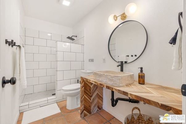 Bathroom, Interior