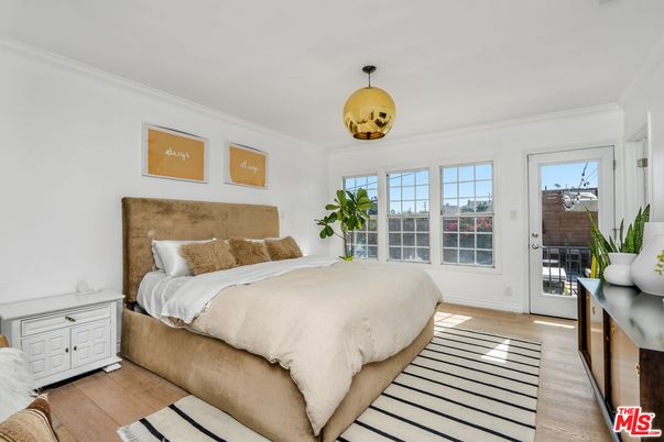 Bedroom, Interior, Pendant Lights, Wood Texture Flooring