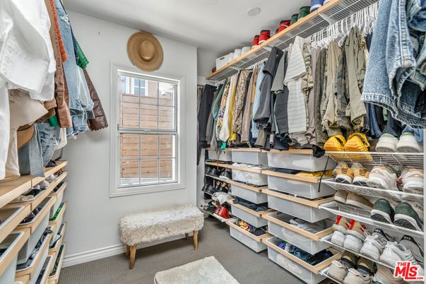 Interior, Walk-in Closets