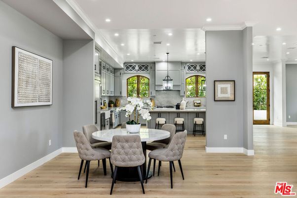 Dining room, Interior, Kitchen, Pendant Lights, Recessed Lighting, Wood Texture Flooring