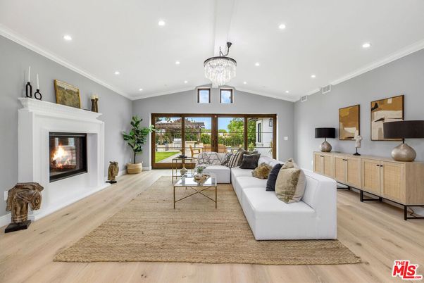 Chandelier, Fireplace, Interior, Living room, Recessed Lighting, Wood Texture Flooring