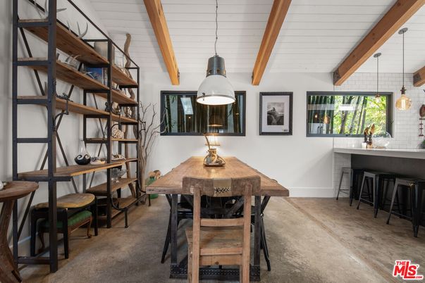 Dining room, Interior, Pendant Lights, Wooden Beams
