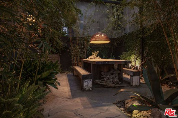 Exterior, Hot Tub