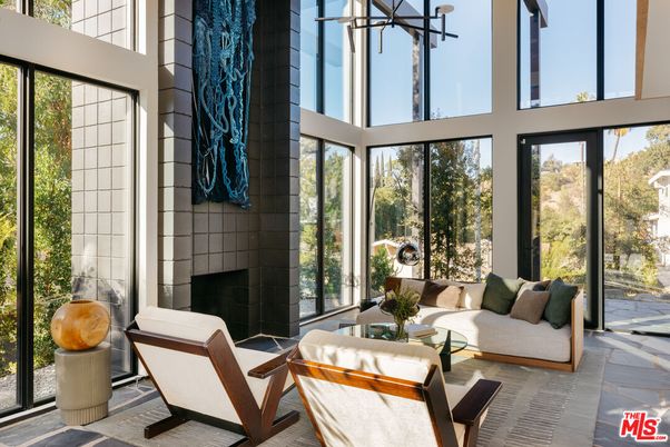 Fireplace, Interior, Living room, Sun Room