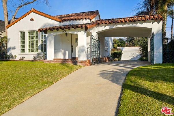 Attached, Backyard, Exterior, Facade, Spanish Mediterranean