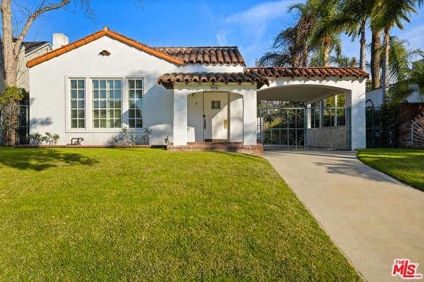 Backyard, Exterior, Facade, Spanish Mediterranean