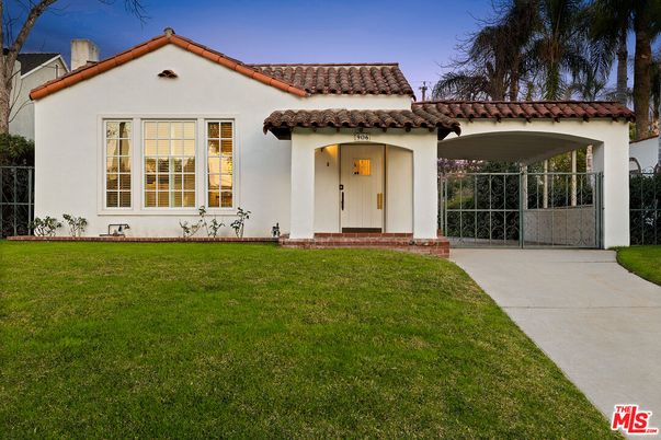 Backyard, Exterior, Facade, Spanish Mediterranean