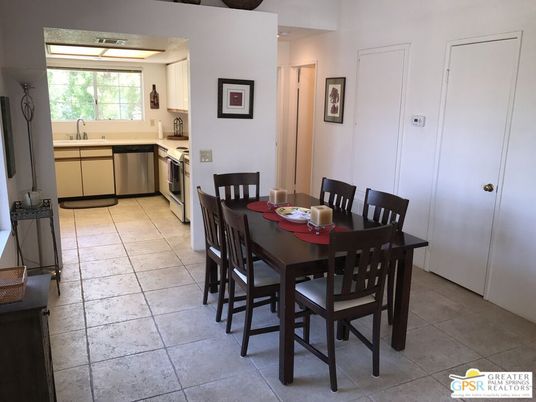 Dining room, Interior, Kitchen, Recessed Lighting