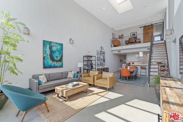 Dining room, Interior, Living room, Recessed Lighting