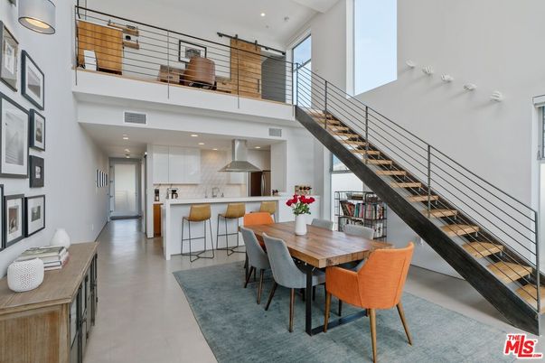 Dining room, Interior, Kitchen, Recessed Lighting