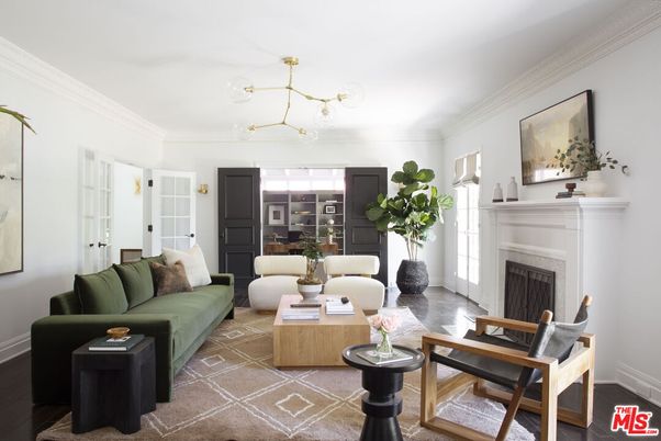 Fireplace, Interior, Living room