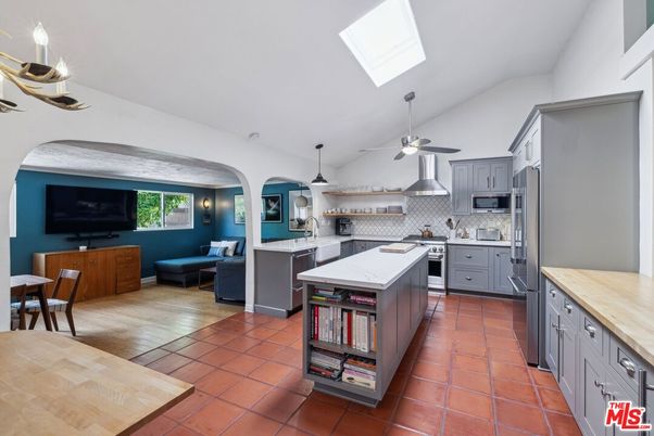 Dining room, Interior, Kitchen, Living room, Pendant Lights, Stainless Steel Appliances