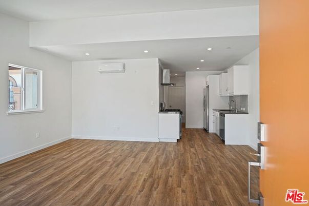 Empty room, Interior, Kitchen, Recessed Lighting, Wood Texture Flooring