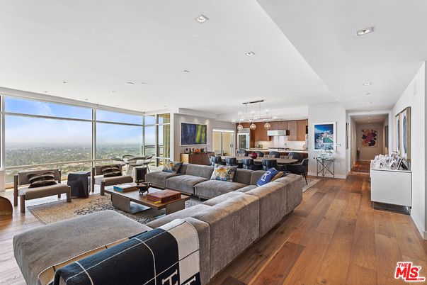 Dining room, Interior, Kitchen, Living room, Pendant Lights, Recessed Lighting, Wood Texture Flooring