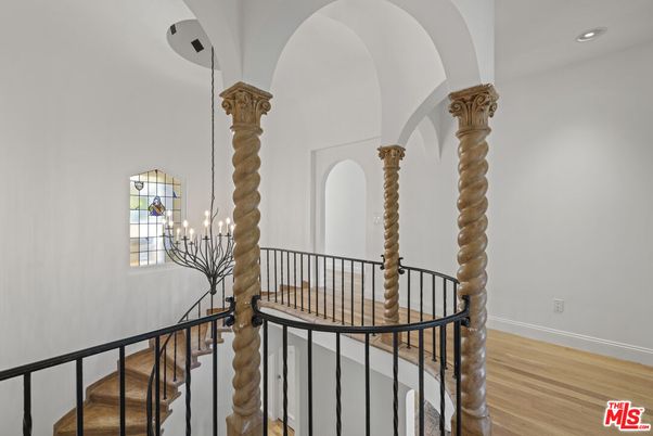Chandelier, Interior, Pendant Lights, Recessed Lighting, Wood Texture Flooring