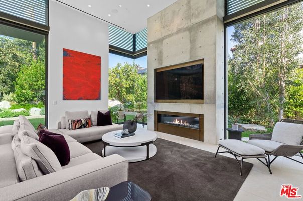 Fireplace, Interior, Living room, Recessed Lighting
