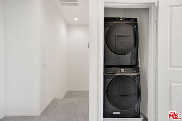 Interior, Recessed Lighting, Utility Closets, Washer