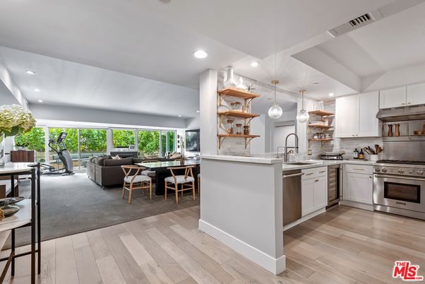 Dining room, Interior, Kitchen, Living room, Pendant Lights, Recessed Lighting, Stainless Steel Appliances, Wood Texture Flooring