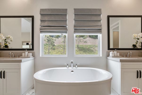 Bathroom, Dual Sink Vanities, Free Standing Baths, Interior