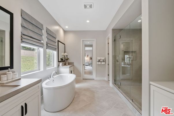 Bathroom, Dual Sink Vanities, Free Standing Baths, Glass Shower, Interior, Recessed Lighting
