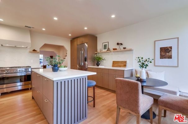 Dining room, Interior, Kitchen, Recessed Lighting, Stainless Steel Appliances, Wood Texture Flooring